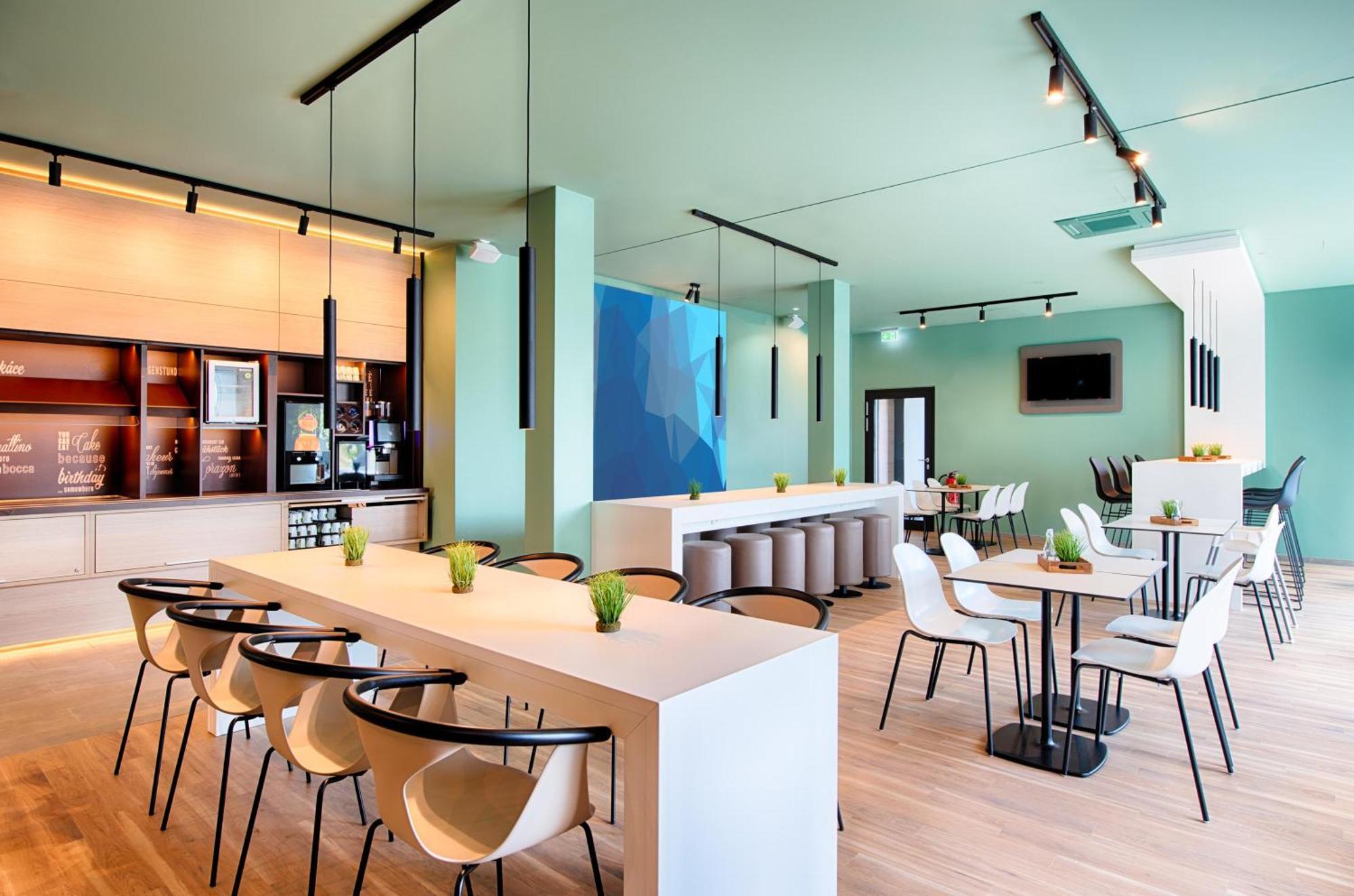 B&B Hotel Dresden City-Sued Экстерьер фото